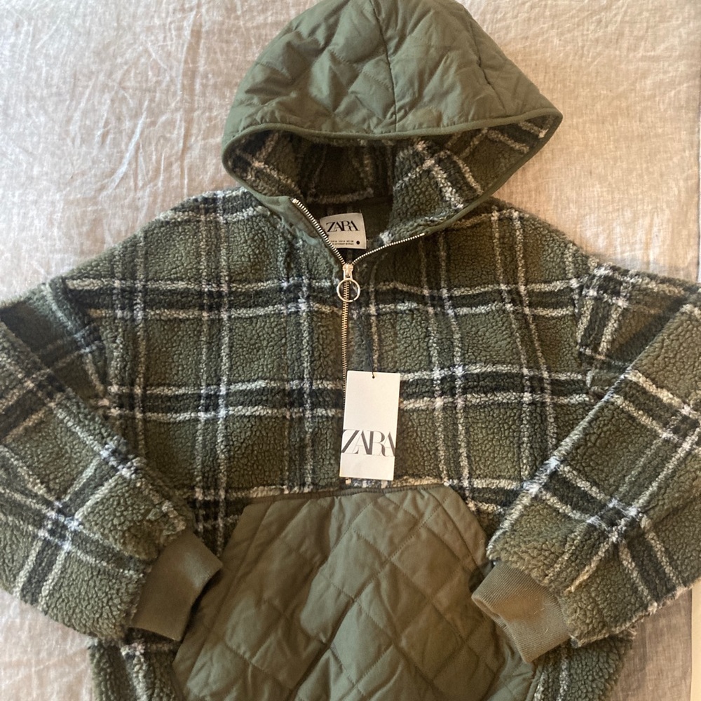 Zara Hoody